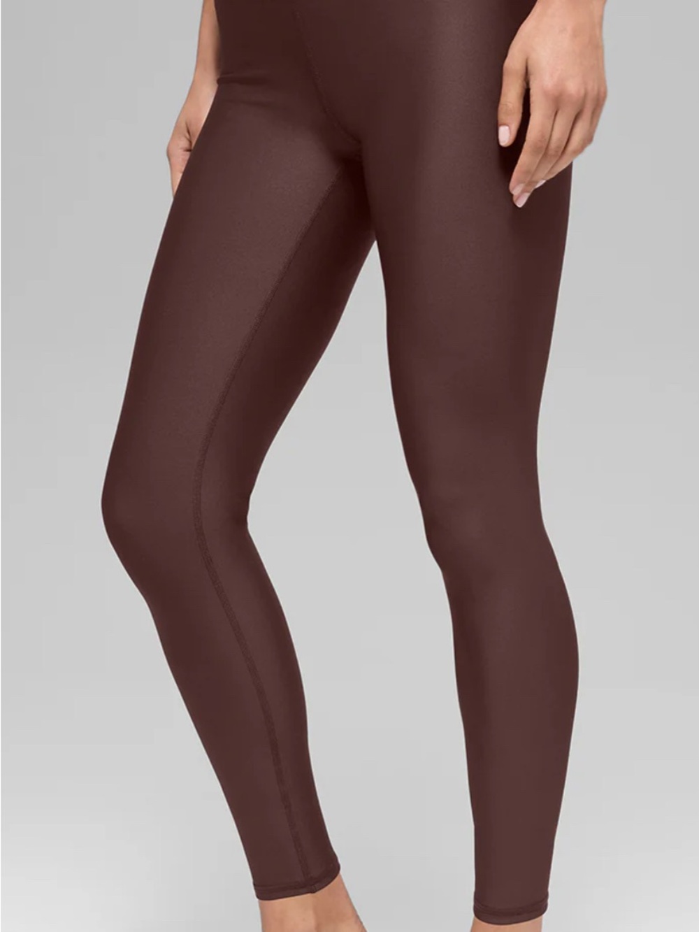 7/8 High-Waist Airlift Legging

High-Rise Brown Women’s leggings!